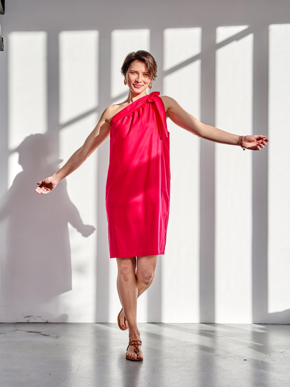 Knipmode 2404-09 jurk top –