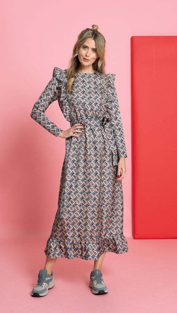 Naaipatronen Zelf Jurk Maken Knipmode 2103-20 Jurk –